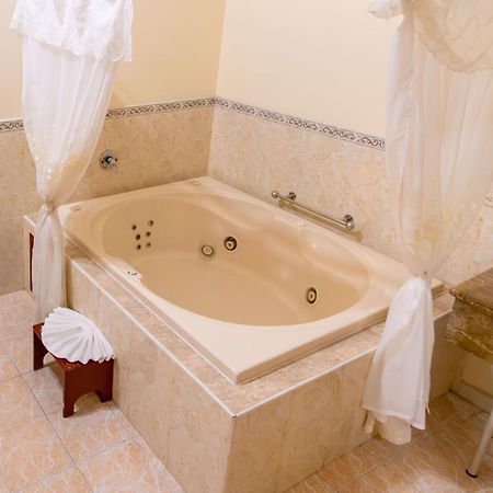Hotel Casona Misiones Querétaro Kültér fotó