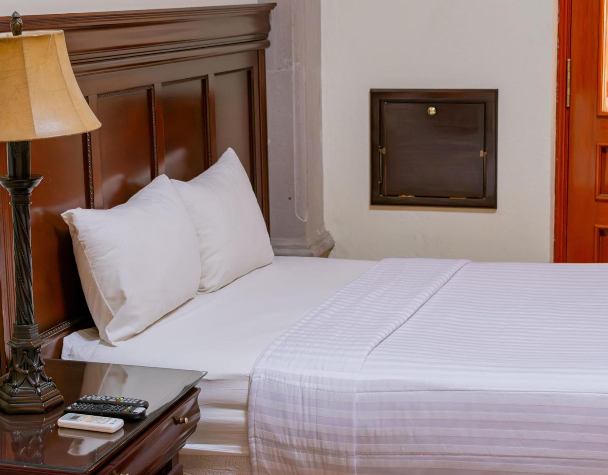 Hotel Casona Misiones Querétaro Kültér fotó